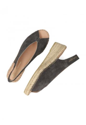 Туфли с открытым носом