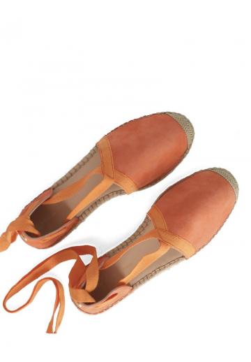 Туфли на шнуровке