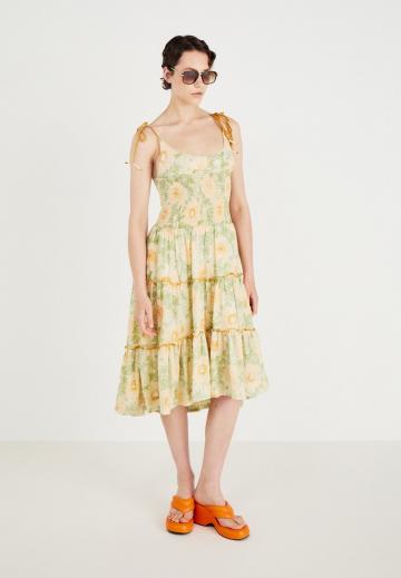 Летнее платье