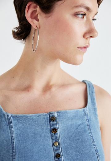 Джинсовая жилетка