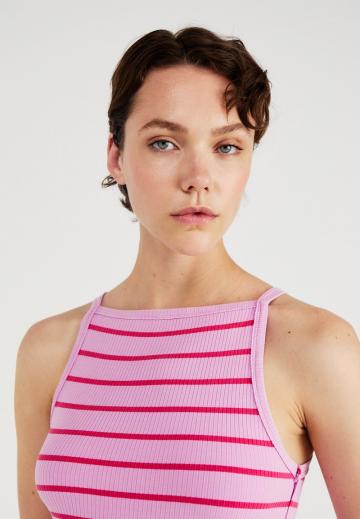 Топ на бретельках