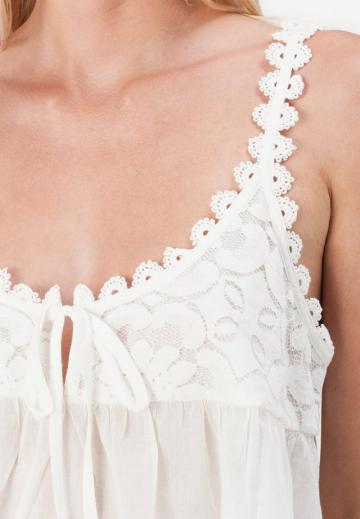 Топ на бретельках