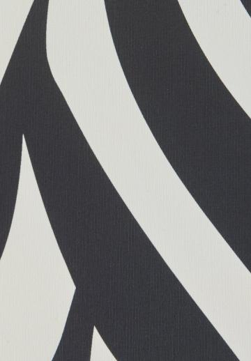 Слитный купальник