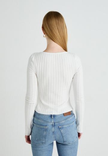 Вязаная кофта