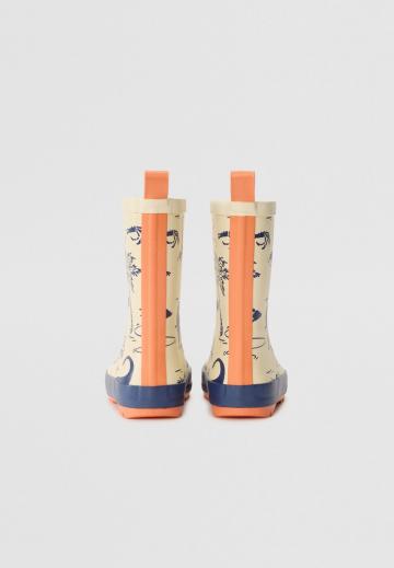 Резиновые сапоги