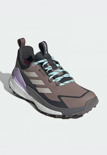 Походная обувь