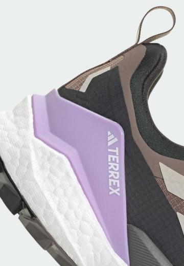 Походная обувь