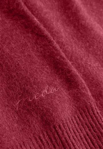 Вязаное платье