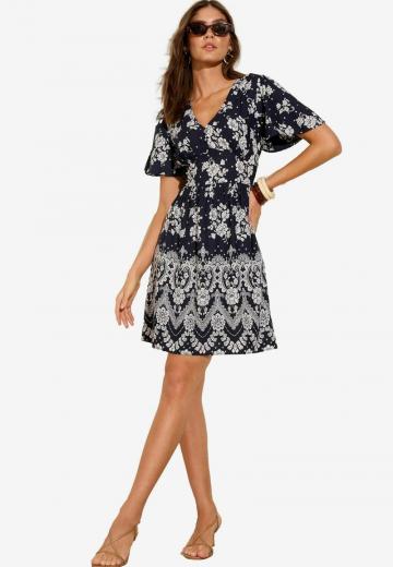 Короткое платье