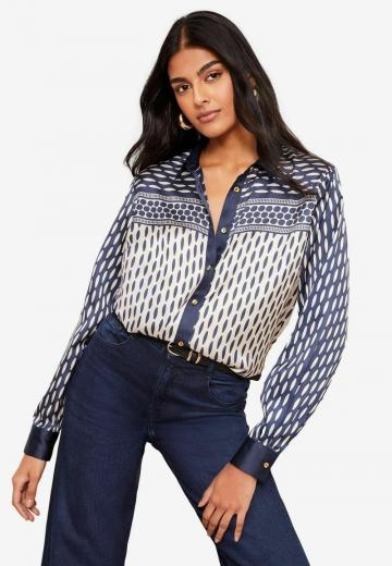 Атласная блузка