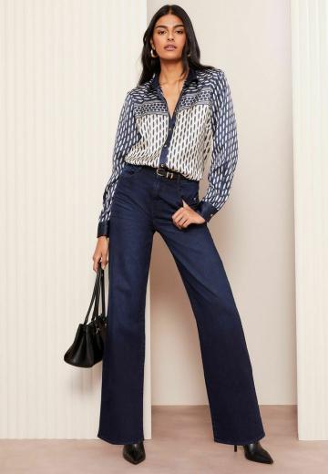 Атласная блузка