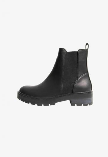 Ботинки челси