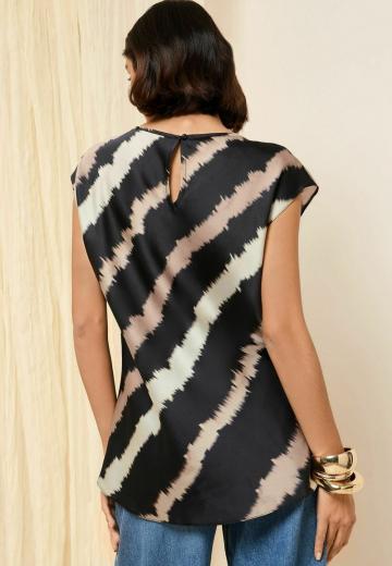 Длинная блузка