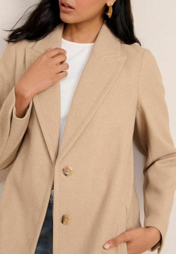 Шерстяное пальто