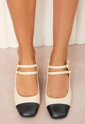 Гандбольные кроссовки