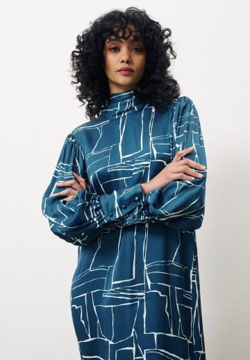 Короткое платье