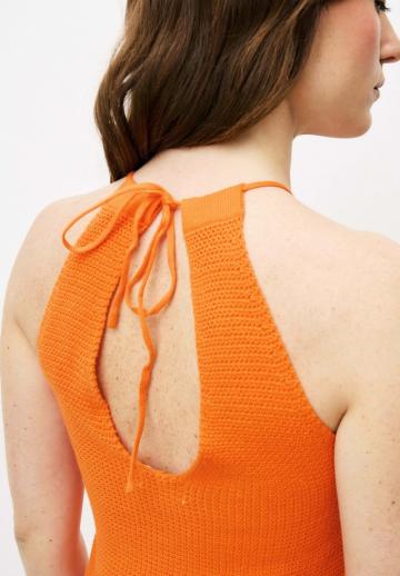 Топ на бретельках