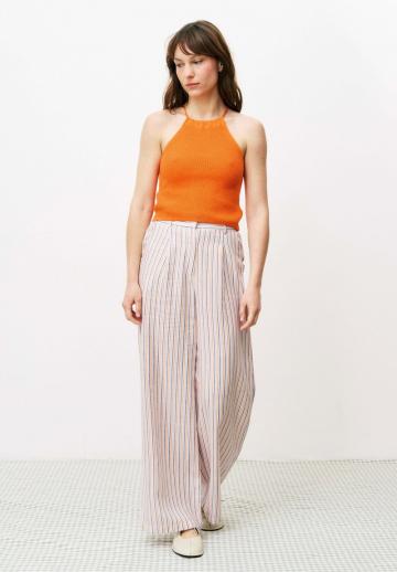 Топ на бретельках