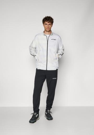 Куртка-дождевик