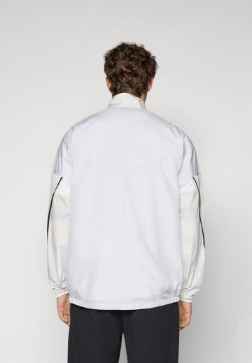 Куртка-дождевик