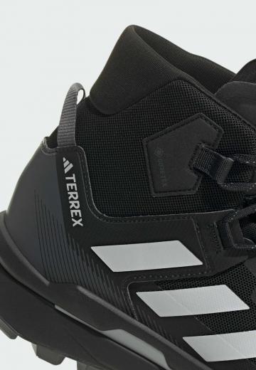 Походные ботинки