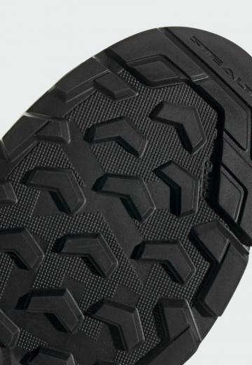 Походные ботинки