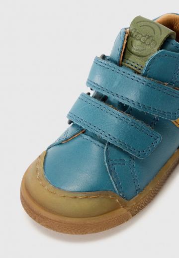 Детская обувь