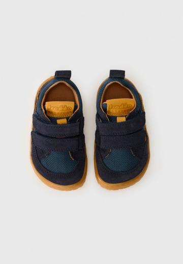 Детская обувь