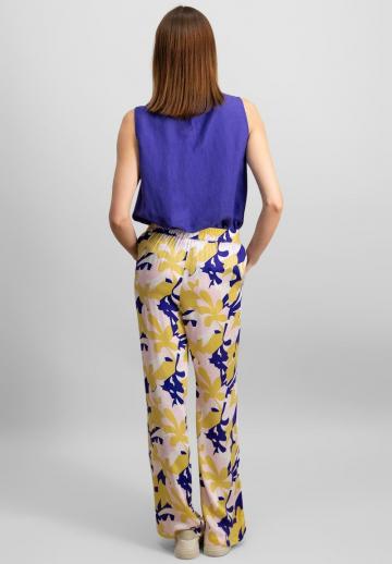 Блузка без рукавов