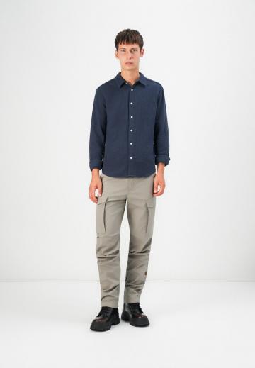 Брюки с накладными карманами