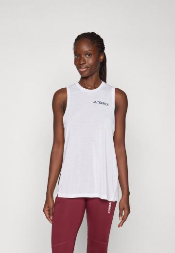 Длинный топ