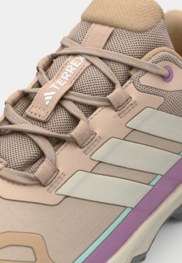 Походная обувь