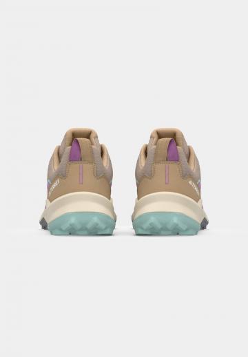 Походная обувь