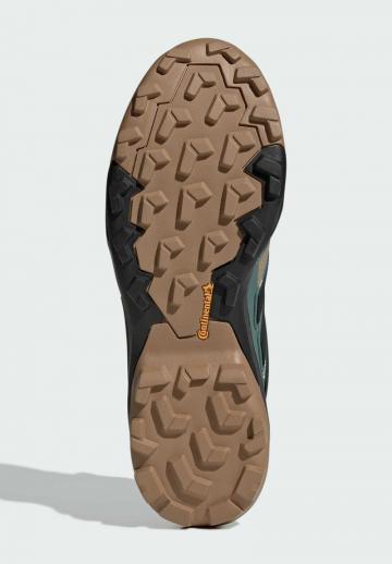 Походные ботинки