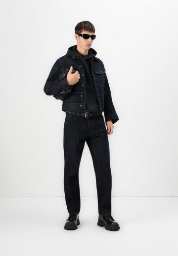 Джинсовая куртка