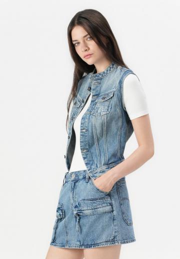 Короткая куртка