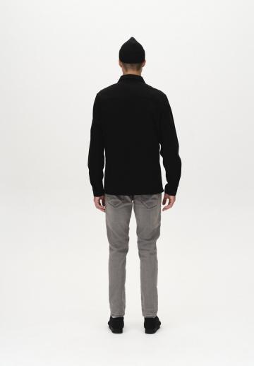 Узкие джинсы