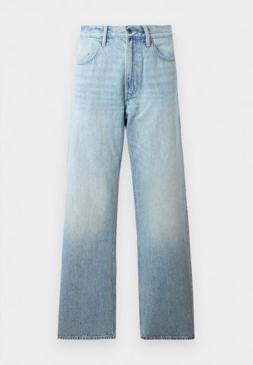 Свободные джинсы