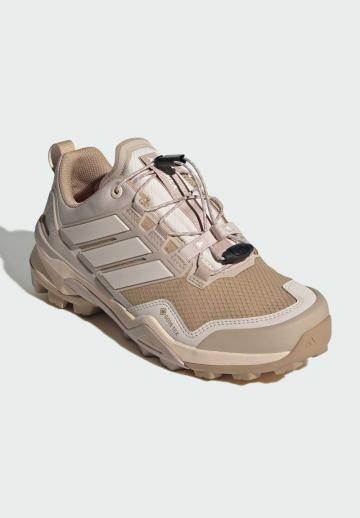 Походная обувь