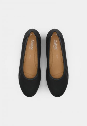 Туфли на танкетке