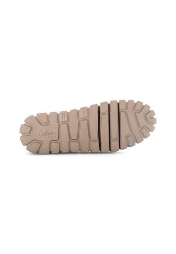 Сапожки на танкетке