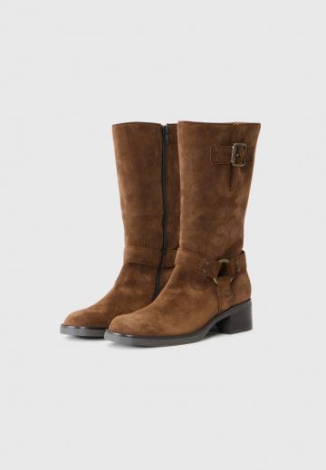 Ковбойские сапоги