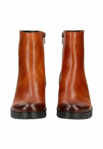 Полусапожки на платформе