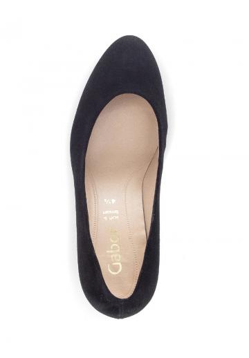 Туфли с высоким носом