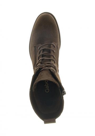 Ботинки на шнуровке