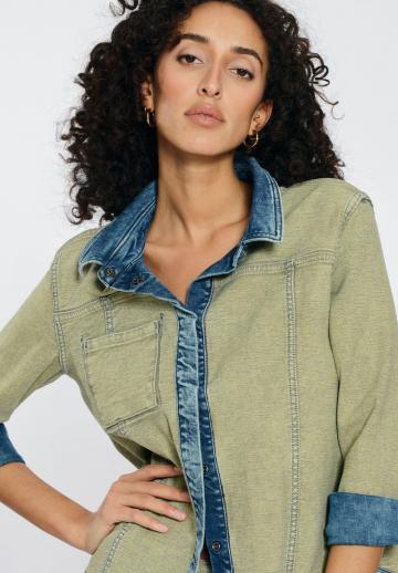 Джинсовая блузка