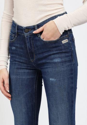 Клешеные брюки