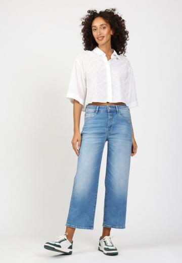 Свободные джинсы