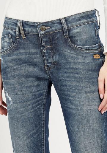 Свободные джинсы