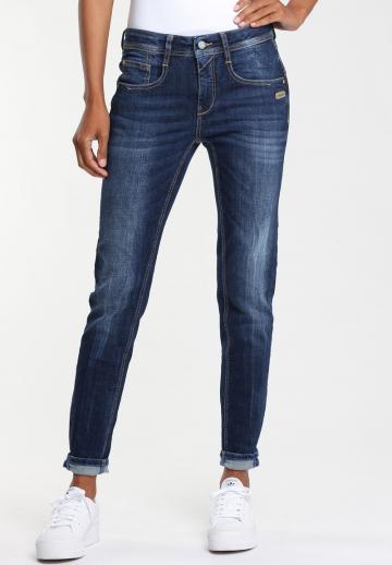 Джинсы